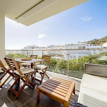 Lejlighed Modern Apartment, Old Town Albufeira, 7 Minute Walk To Beach *