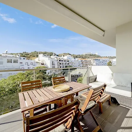 公寓 Modern Apartment, Old Town Albufeira, 7 Minute Walk To Beach 阿尔布费拉